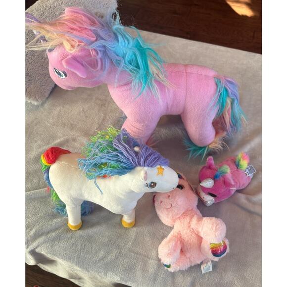 Unicorn Pink Plush Lot of 4 Stuffed Toy Animal Build a bear hallmark & zuru - Picture 1 of 16